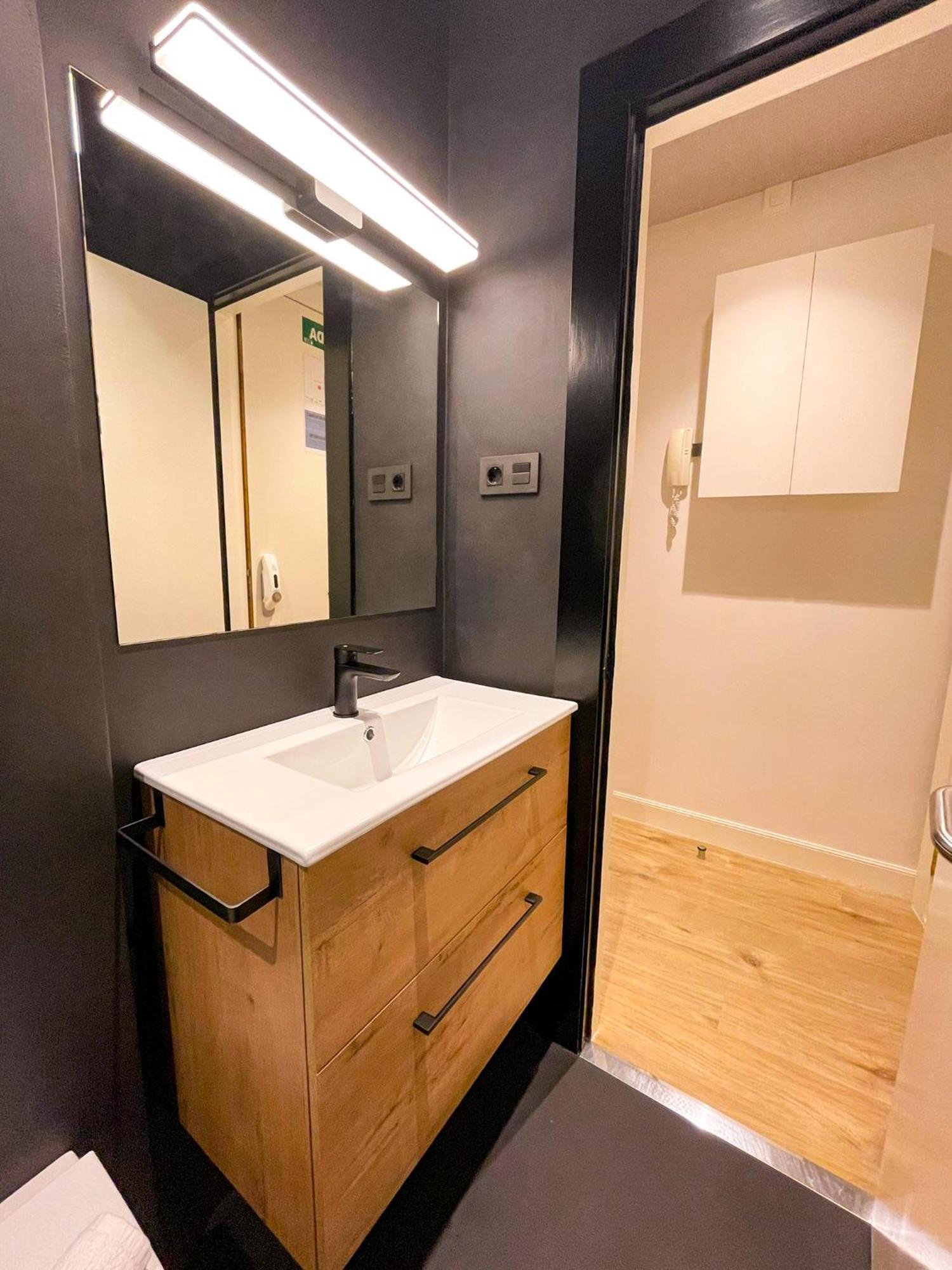 דירות Vivienda Turistica En Bilbao La Vieja Con Wifi Y Parking מראה חיצוני תמונה